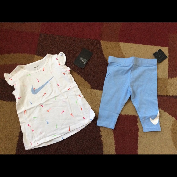 Girl’s Nike Capri Set 2T NWT - Picture 3 of 7